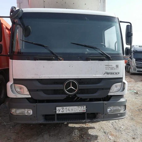Mercedes-Benz  