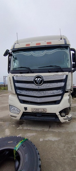 Foton AUMAN 4x2 Седельный тягач, 2022, 303 245 км
