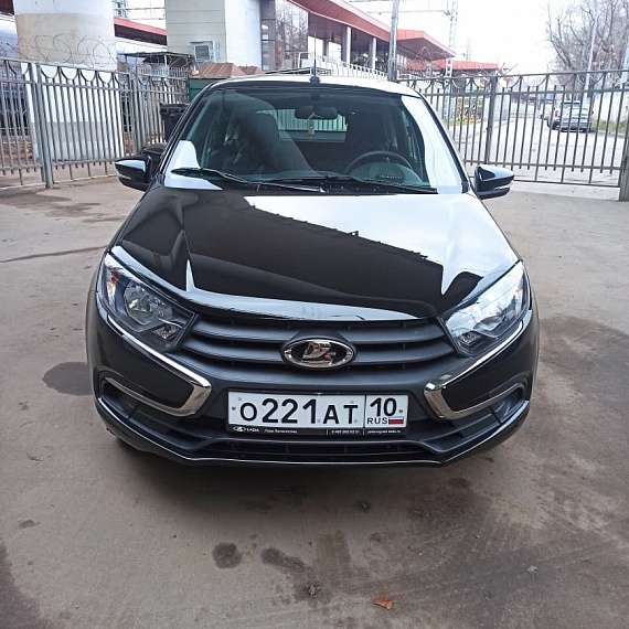 LADA GRANTA, 2025, 13 672 км