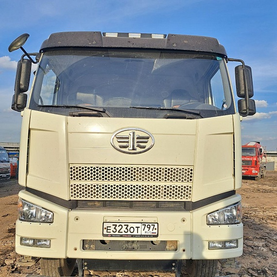 TIGARBO 6936 на шасси FAW CA 3250 6x4 Автобетоносмеситель, 2023, 67 697 км
