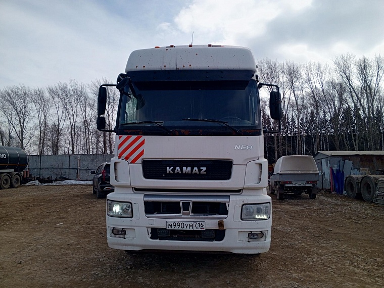КамАЗ 5490 4x2 Седельный тягач, 2018, 942 207 км
