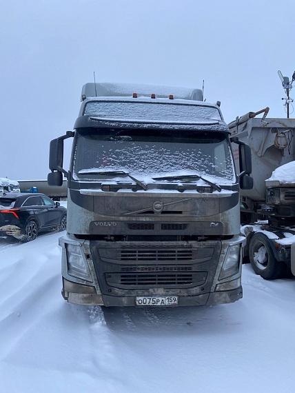 Volvo FM 4x2 Седельный тягач, 2018, 909 189 км