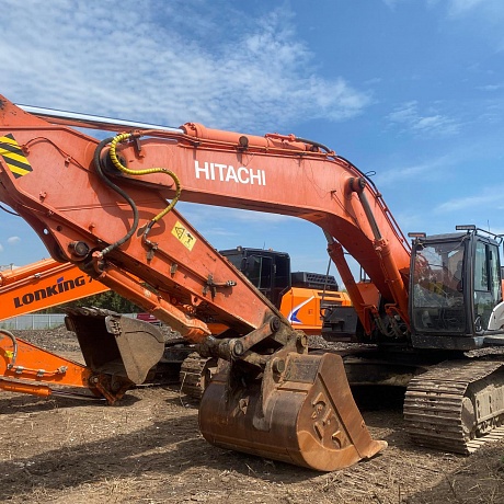 HITACHI  