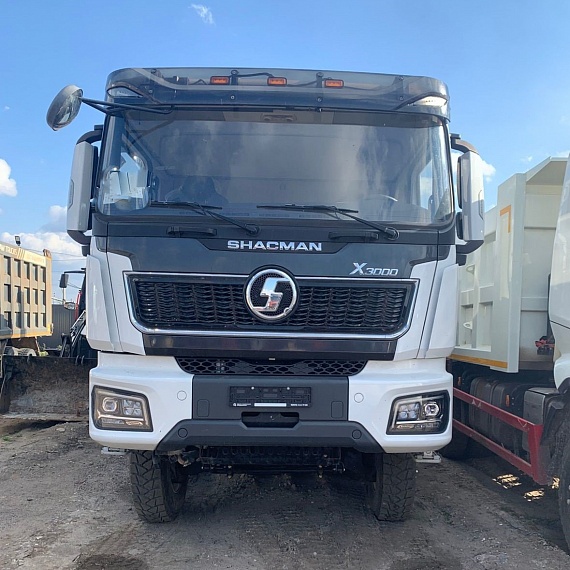 Shacman (Shaanxi) SX* 6x6 Самосвал, 2023, 10 615 км