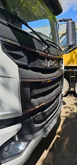 АВМАТЕХ 3395 на шасси JAC N200 6x2 Изотермический/рефрижератор, 2023, 139 945 км