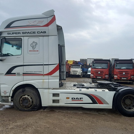 DAF  