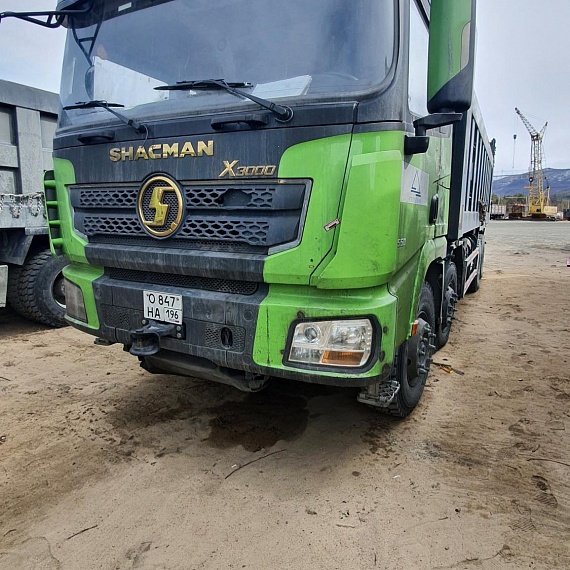 Shacman (Shaanxi) SX* 8x4 Самосвал, 2022, 107 163 км