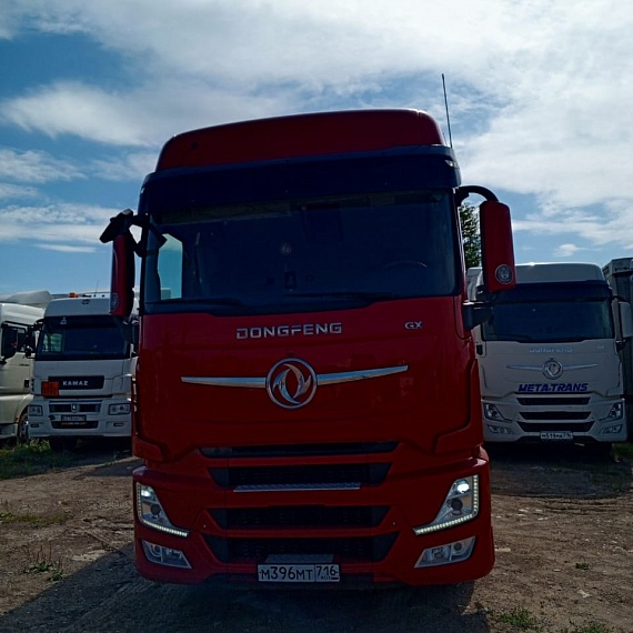 DongFeng GX 4x2 Седельный тягач, 2023, 332 889 км