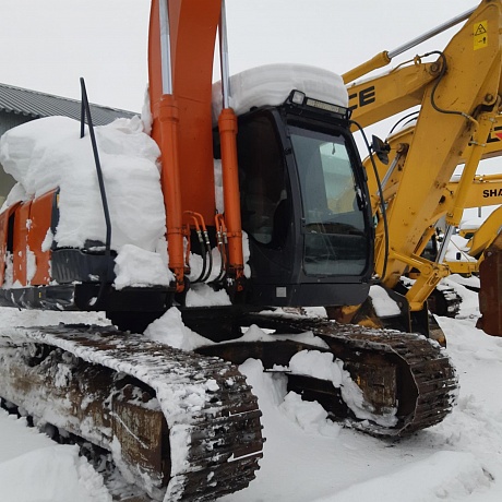 HITACHI  