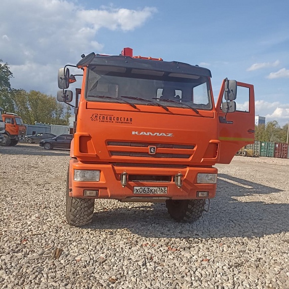 КамАЗ 43118 6x6 Бортовой с КМУ, 2024, 22 401 км