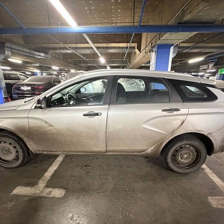 LADA  