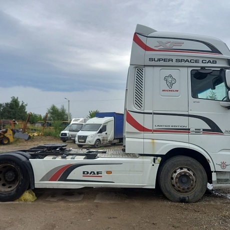 DAF  